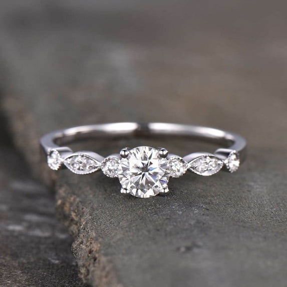 Oryn Jewelry 14K White Gold Plated Rings - 2.1 Ct Round Cut Moissanite Rings - Wedding and Engagement Jewelry for Women - Moissanite Rings for Daily Wear - Elegant Gift Jewelry Rings