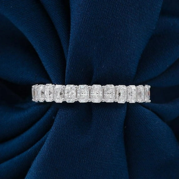 Oryn Jewelry 3 Stone Round Cut 2.4 Ct Moissanite Ring - Vintage Inspired Engagement Ring for Her - 14K White Gold Plated Wedding Anniversary Jewelry for Women