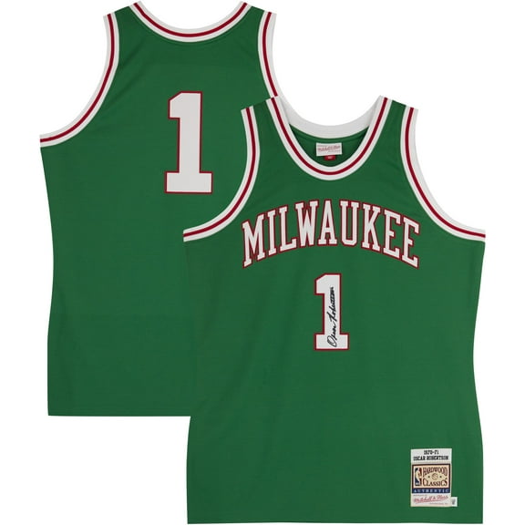 Oscar Robertson Milwaukee Bucks Autographed Mitchell & Ness Green 1970-71 Authentic Jersey - Fanatics Authentic Certified