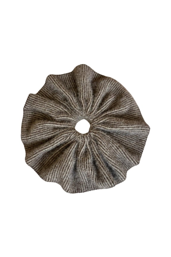 Stylish Oversized Hair Scrunchies Elastic Hair Tie For Women Girl Multiple Color