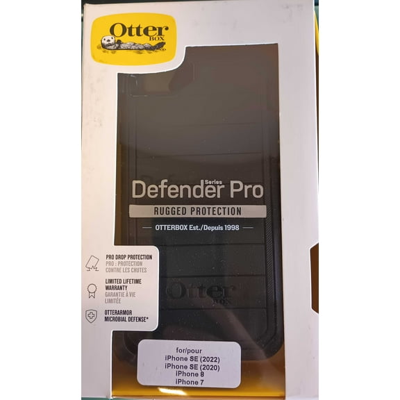 OtterBox Defender Pro Series Case and Holster For iPhone SE (2020-2022)/8/7 Black