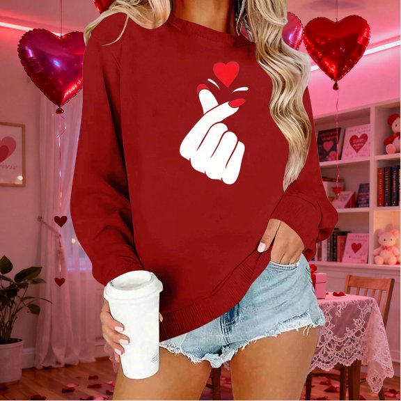 Ounisa Long Sleeve Shirts for Women Crewneck Valentine's Day T Shirts Love Heart Printed Tee Tops Fashionable Pullover Tops