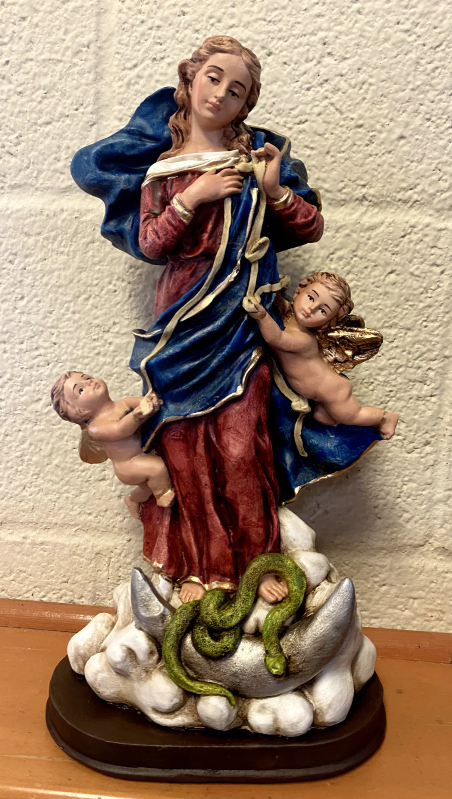 Our Lady Undoer (Untier) of Knots 13 Hand Painted Statue, New from