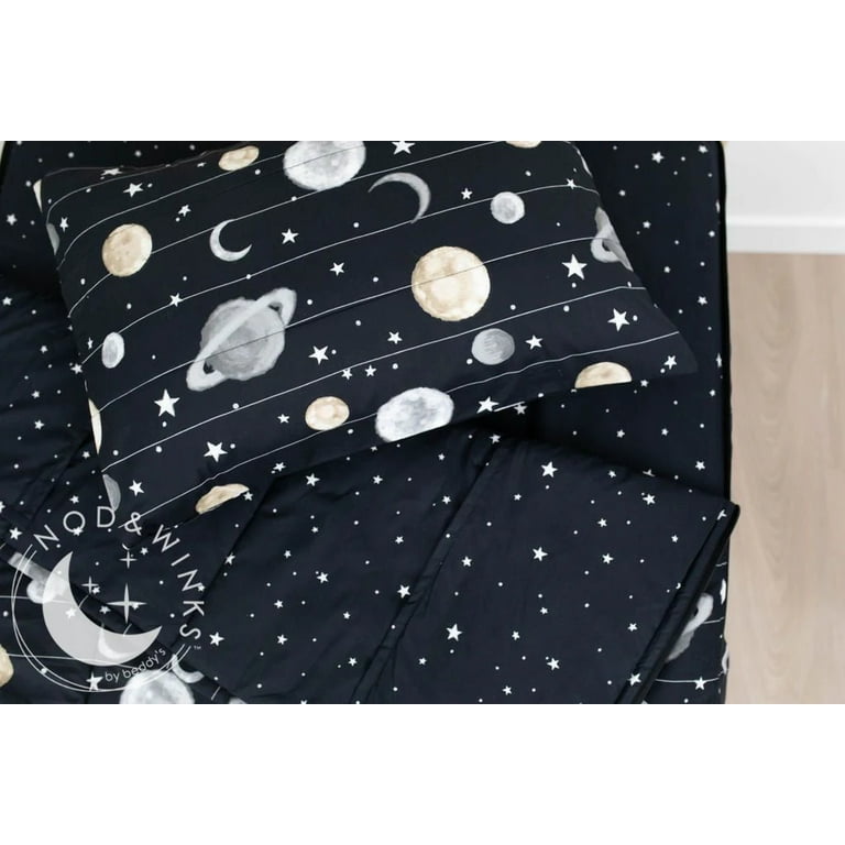 https://i5.walmartimages.com/seo/Out-Of-This-World-Zipper-Bedding_95f16644-b6d0-492d-be44-71f56e8cb757.bcc53d08b7ee08f2aa10ab3049f645fc.jpeg?odnHeight=768&odnWidth=768&odnBg=FFFFFF