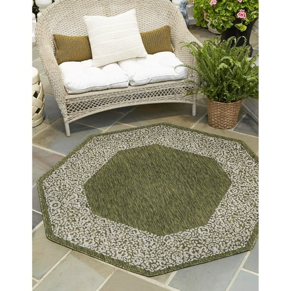 Outdoor Dimension Collection Area Rug Green - 7'10"x7'10" Octagon