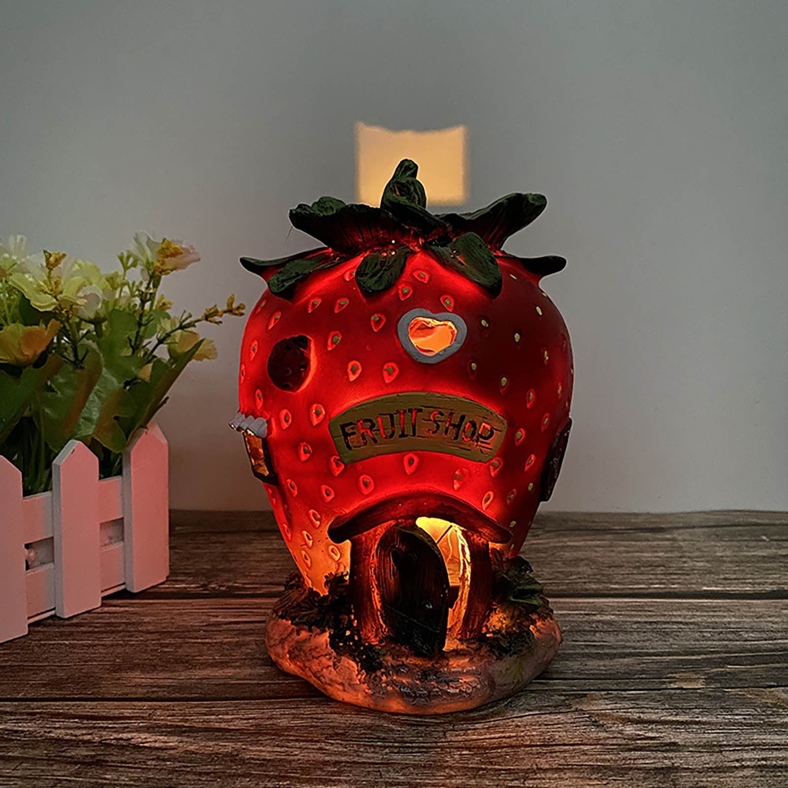 Outdoor Garden Statue Solar Light Resin Garden Decoration Balcony