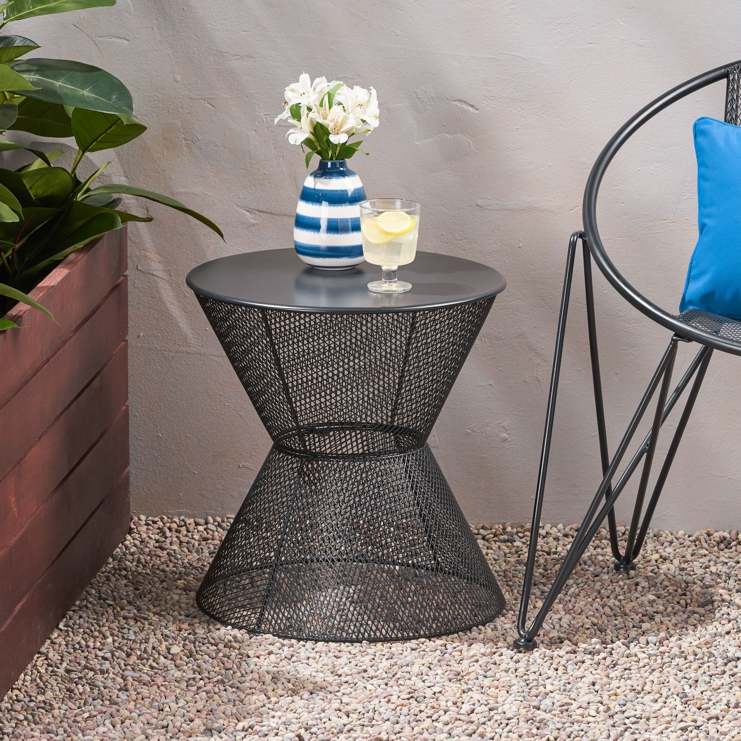 Outdoor Iron Hourglass Side Table, Accent End Table for Patio Garden, Black