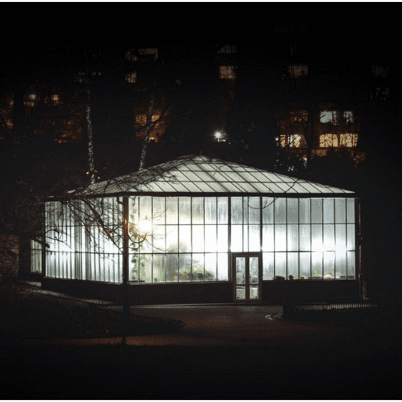 Outdoor LED Grow Lights for Greenhouse 6-Light Waterproof String Grow Light, Full Spectrum LED Plant Grow Light Lamp, Waterproof Greenhouse Grow Lights for Seedling, Veg, Flower