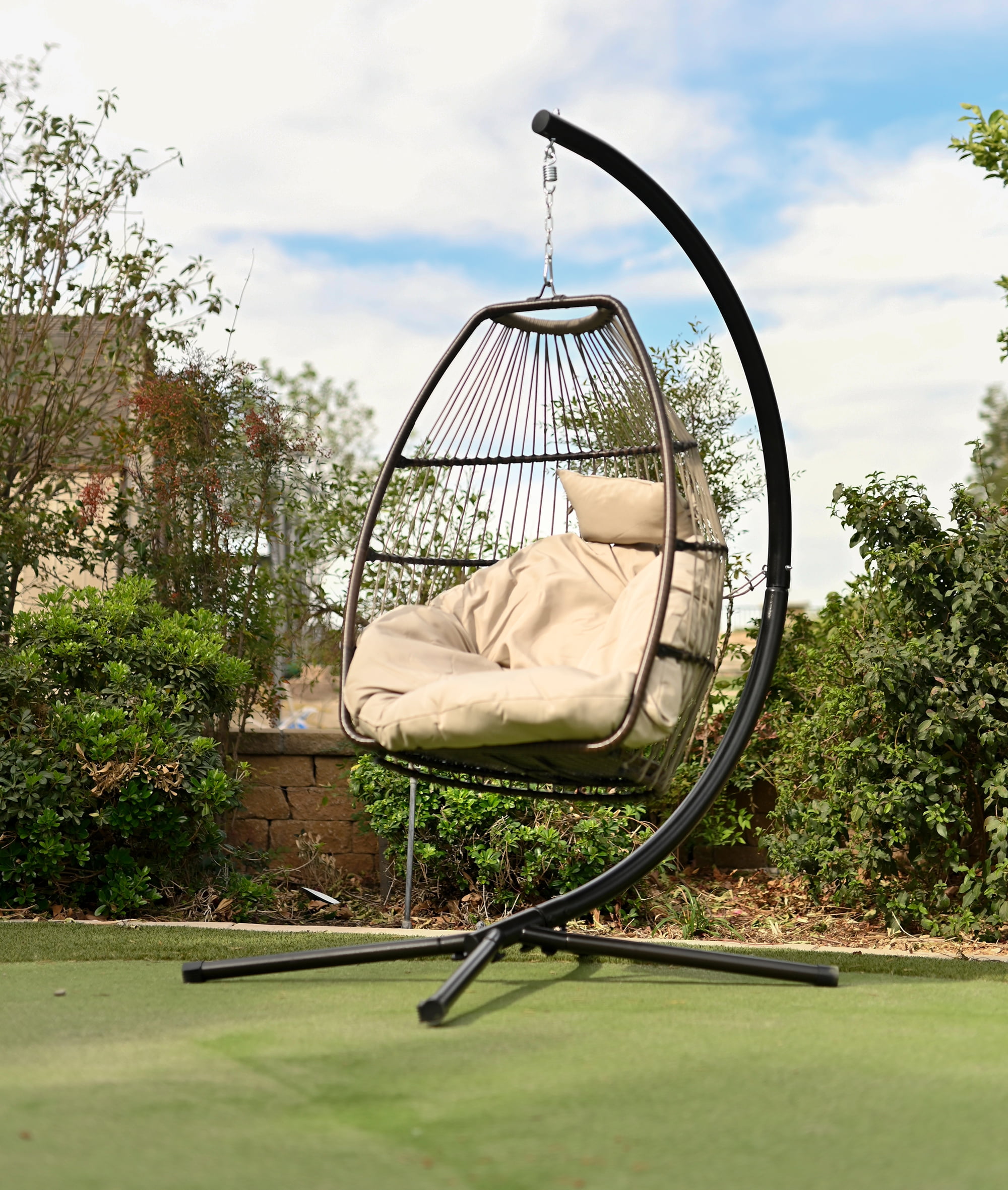 Large hanging egg clearance chair