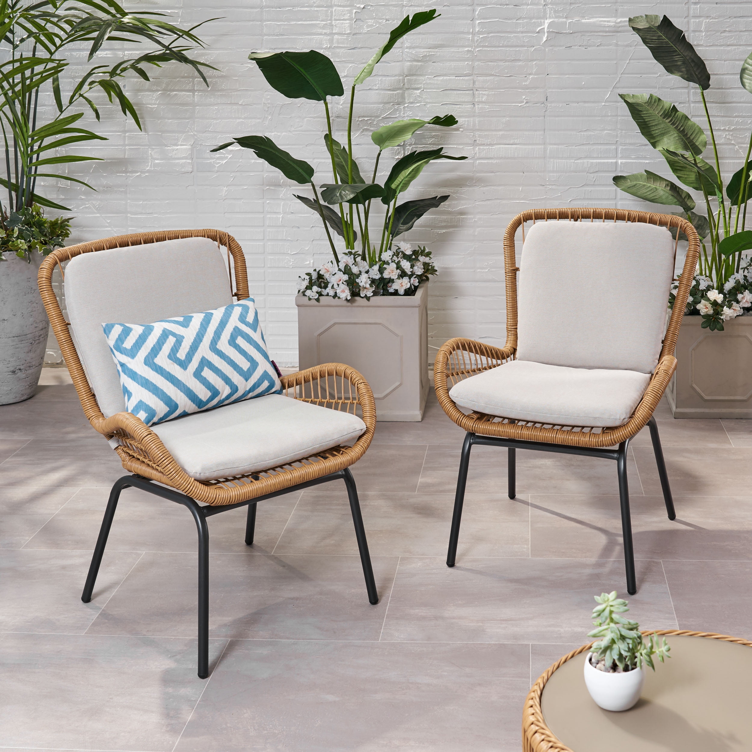 Outdoor Open Weave Wicker Club Chair Set of 2, Cushioned Leisure Seats for Patio Garden, Light Brown
