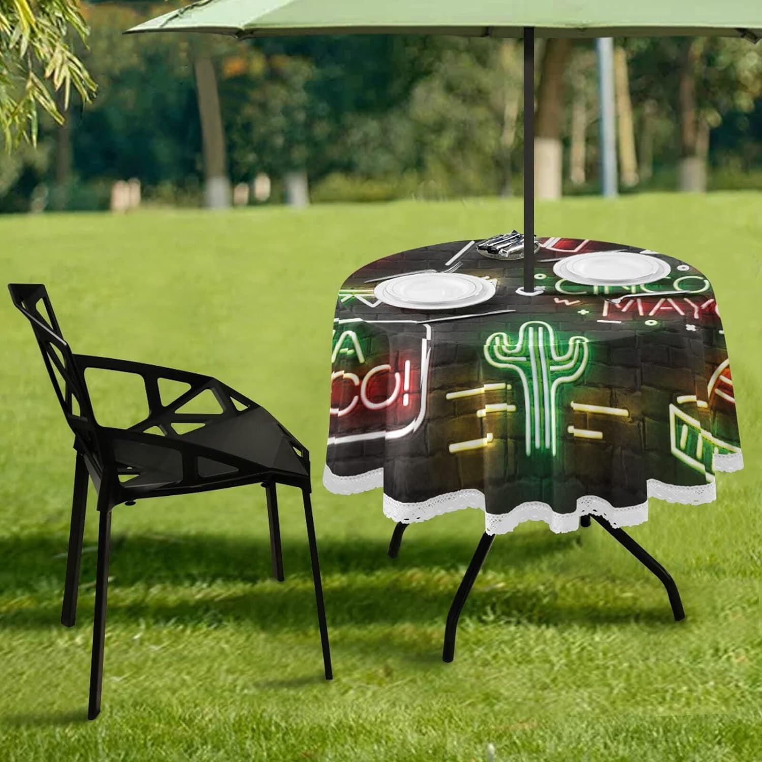 Outdoor Round Tablecloth 60 Inch Waterproof Table Cover with Umbrella ...
