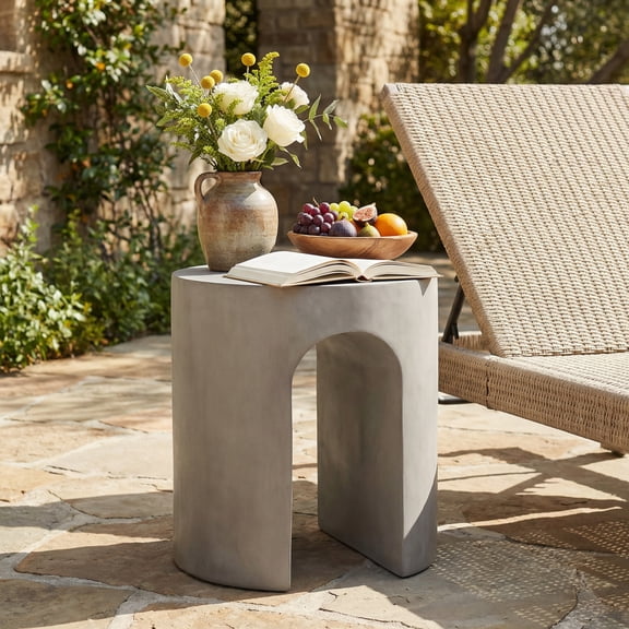 Outdoor Round U-Shape Base Side Table for Patio Balcony Garden, Light Gray