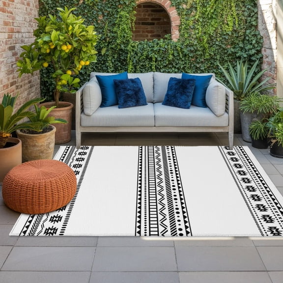 Outdoor Rug, Bohemian Geometric Art Lines Indoor Area Rug Outdoor Carpet RV Camping Rugs 4x6ft Black and White Outside Mat for Patio Picnic Porch Deck Balcony Backyard