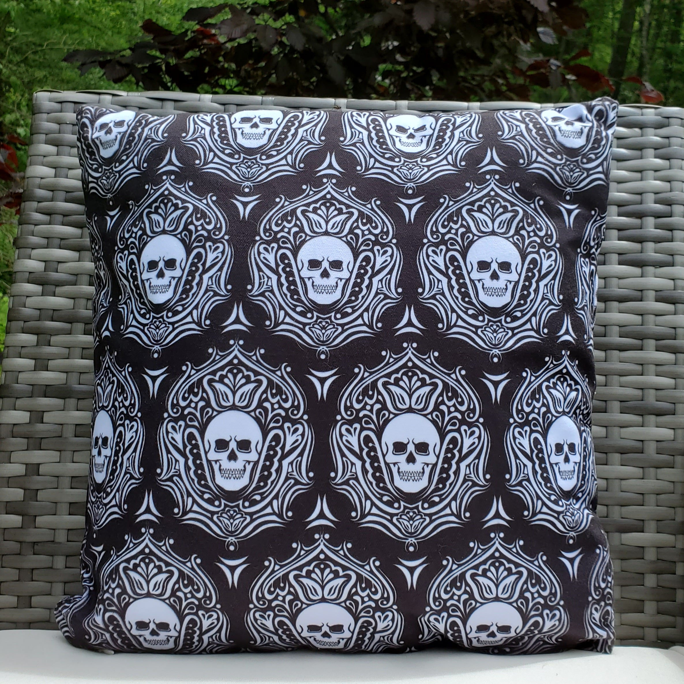 Outdoor Skull Pillow-Black & White