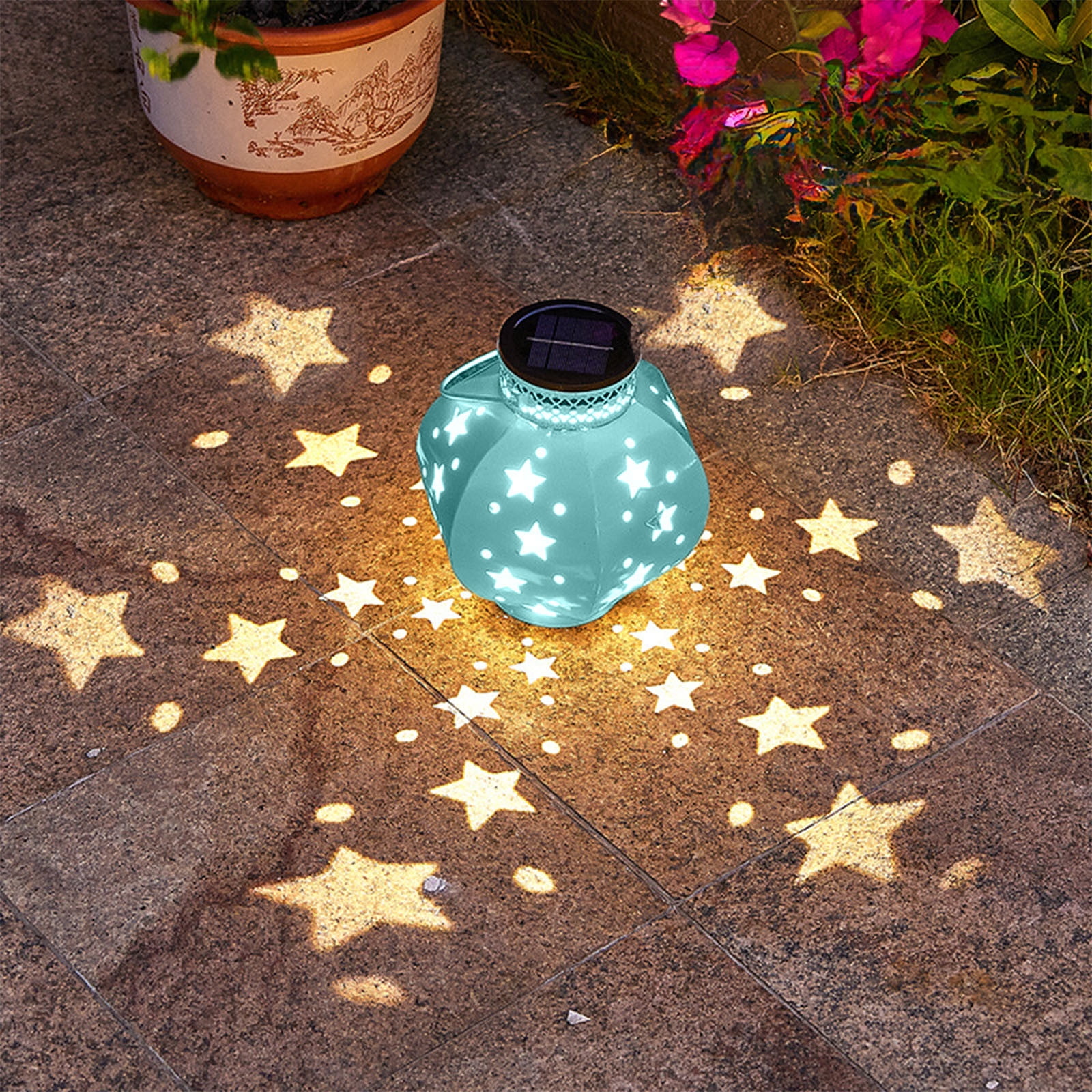 Outdoor Solar Lantern Waterproof Hanging Garden Light with Star Hollow Design, Courtyard Lights Garden Lights LED Lawn Lights, for Yard Patio Lawn Porch Pathway Party Decoration
