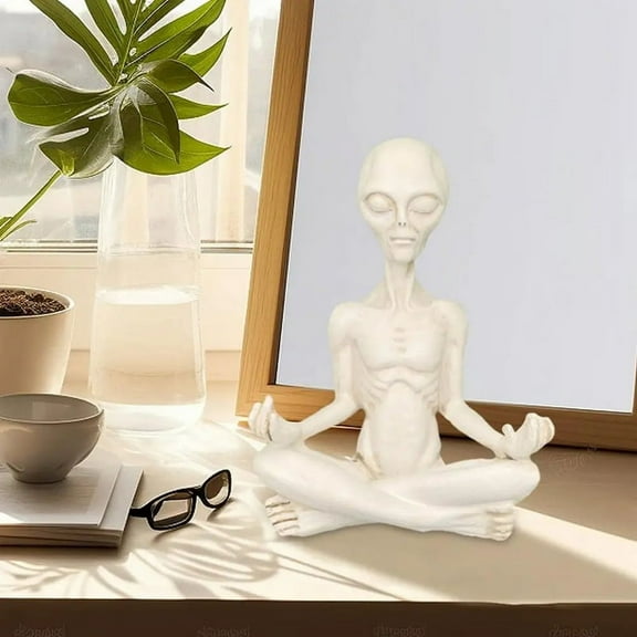 Outdoor Space AlienOrnaments Garden Resin Statue Figurine Home Decoration Garden Yard Decoration Outdoor Miniatures B