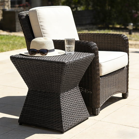 Outdoor Square Wicker Side Table PE Rattan End Table Modern Accent Patio Table for Porch, Balcony, Yard, Poolside (Square Table)