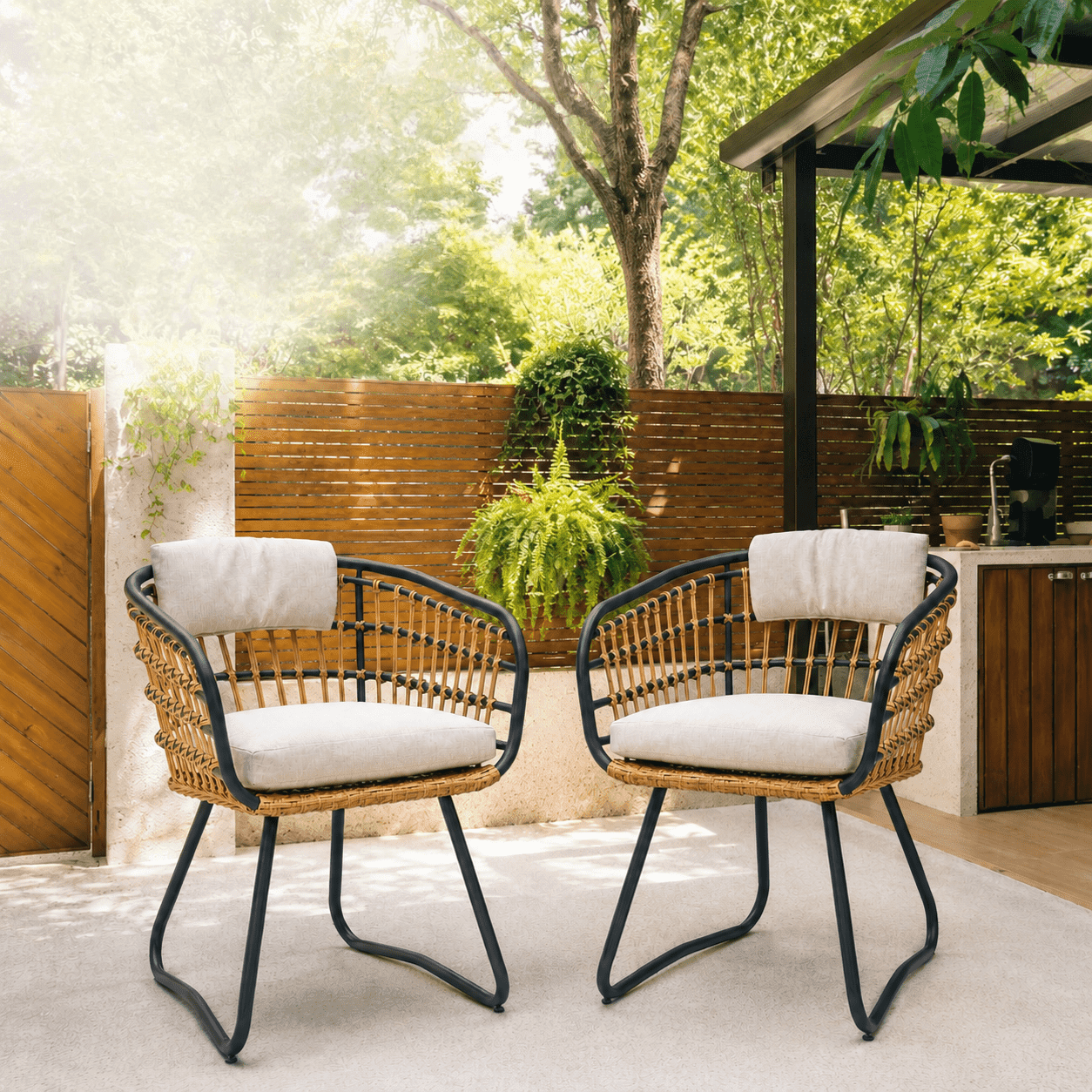 Outdoor Wicker Dining Chairs Set of 2, Patio Dining Chairs with Cushions, Rattan Dining Armchairs for Lawn, Garden, Poolside, Backyard, Porch, Beige