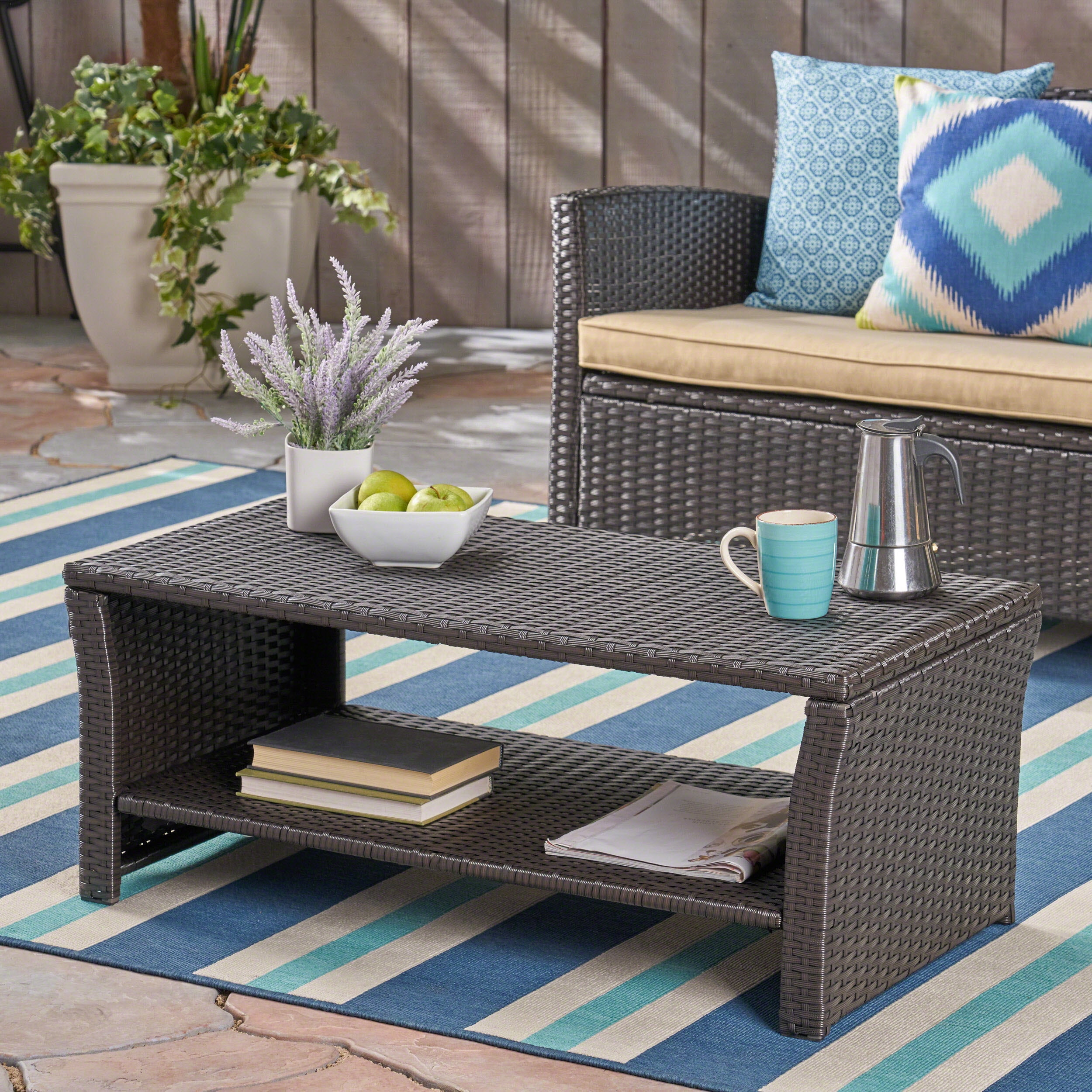 Outdoor Woven Surface Coffee Table, Leisure Center Table for Patio Garden, Brown