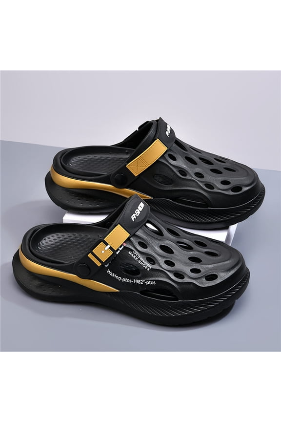 Outdoor driving slippers with anti-slip holes, summer outdoor driving slippers with holes for men, sports beach sandals, new 2025 model, breathable, comfortable, and versatile Black.