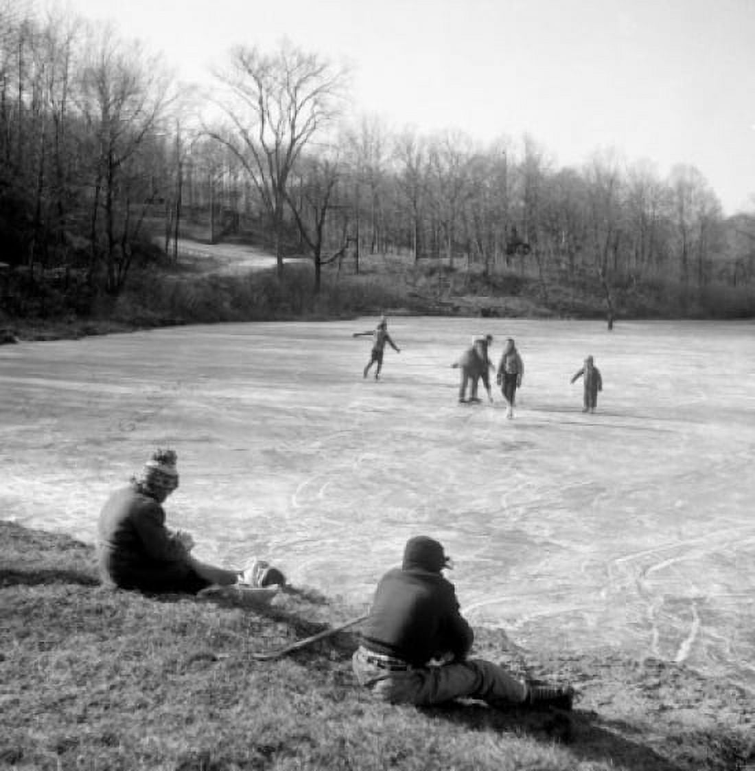 Outdoors ice skating Canvas Art - (24 x 36)
