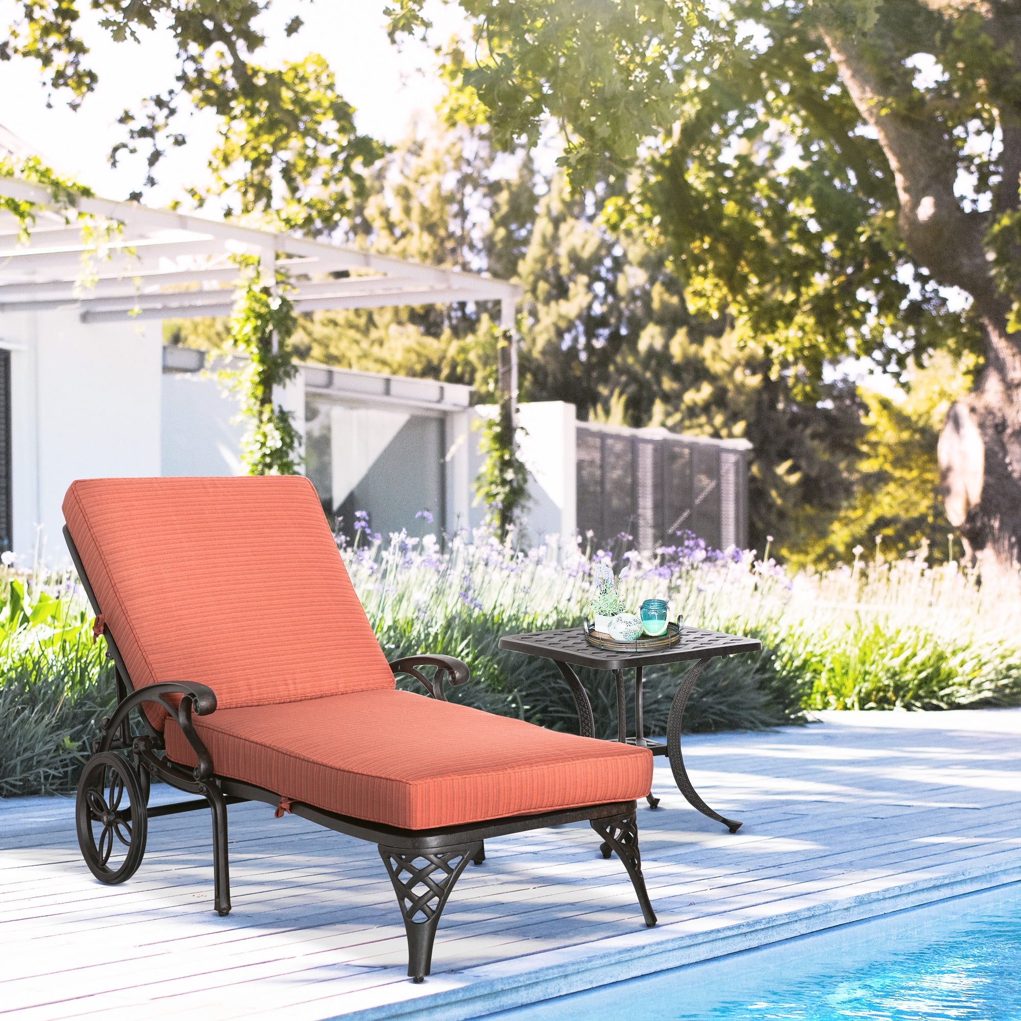 Wine Red Aluminum Adjustable Outdoor Chaise Lounge with Side Table