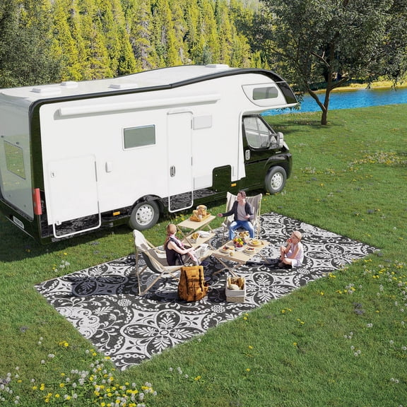 Outsunny Reversible Outdoor Rug, 9' x 18' Waterproof Plastic Straw Floor Mat, Portable RV Camping Carpet with Carry Bag, Large Floor Mat for Backyard, Deck, Picnic, Beach, Gray & White Floral,