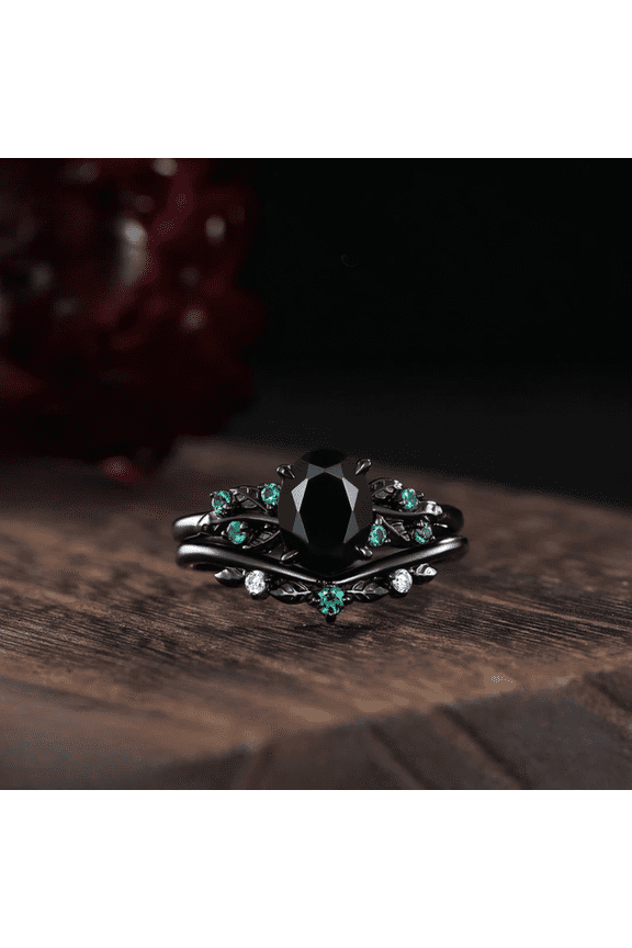 Oval Cut Black Onyx & Emerlad Wedding Ring Set in 14k Black Gold Vermeil - Unique vine leaf emerald cluster ring - Ring For Womens