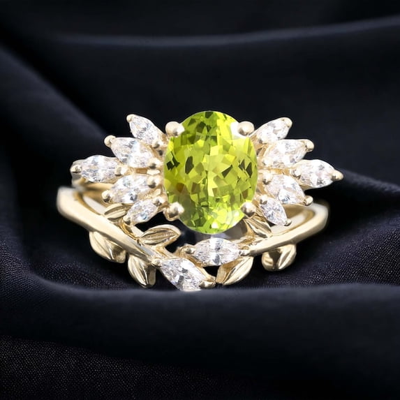 Oval Cut Peridot Bridal Ring Set Nature Inspired Leaf Band Yellow Gold Promise Ring Customized Gift Jewelry Anniversary Stacking Ring Band