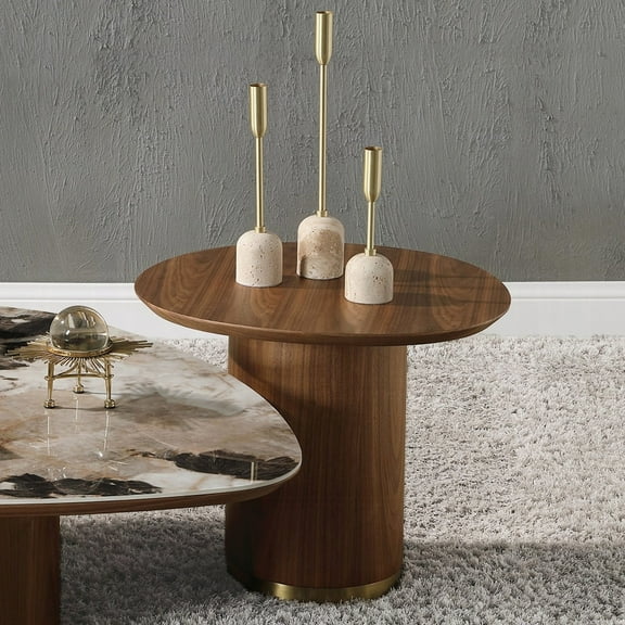 Oval Shape & Smooth Flow / Suitable for Intimate Gatherings