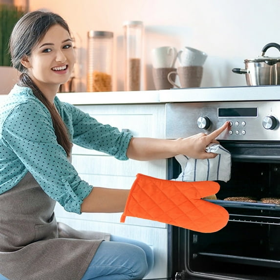 Oven Mitts 1Pc - Solid Color Quilted Oven Mitts - Extra Long Professional Classic Oven Mitt Heat Resistant Kitchen Oven Gloves for Baking Cooking Barbecue(Orange)