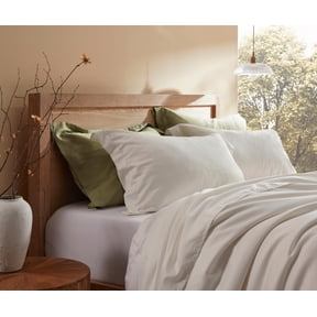 Overcloud Goose Feather and Down Pillows Standard Size Set of 2, with Premium 100% Cotton Shell | Goose Down Blend, Ergonomic Neck Support, Hotel-Grade Comfort | Hypoallergenic & Airflow-Enhanced Des