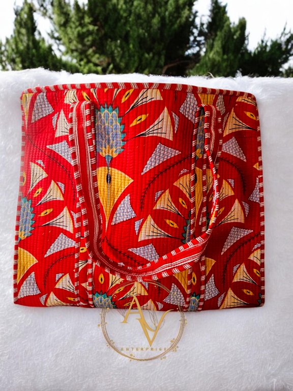 Oversized Beach Bags for your Travel days