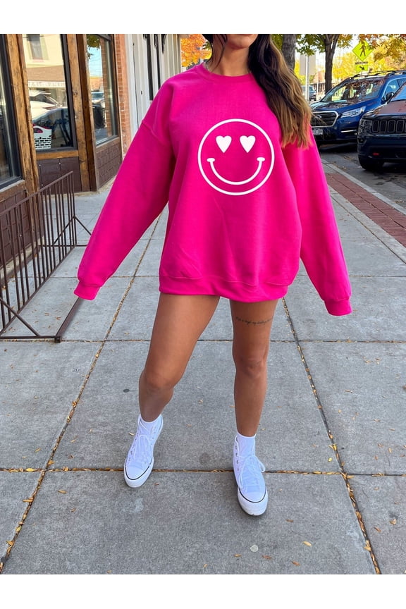 Oversized Face Sweatshirt | Happy Face Crewneck | Valentines face Shirt | Retro happy Face | Valentines smiley sweater