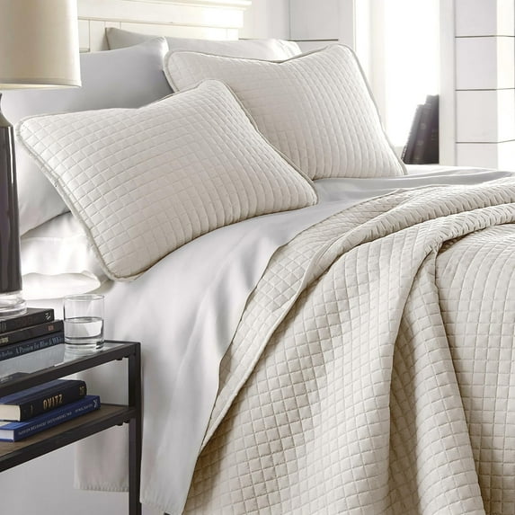 Oversized Square Stitched Solid Embroidered 3-Piece Quilt Set by Southshore Fine Linens