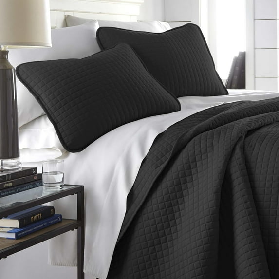 Southshore Fine Living, Inc. Twin XL Quilt Bedding Set, Dorm Room Bedding Essentials, Black