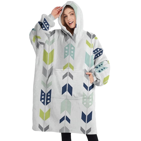 Oversized Wearable Blanket Hoodie,Colorful Arrow Pattern Sherpa Blanket Hoodie with Super Pockets,Super Warm Fuzzy Pullover for Women & Men