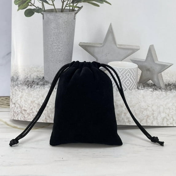 Ovzne Velvet Drawstring Gift Bag – Small Jewelry Pouch For Christmas, Wedding Party Favors