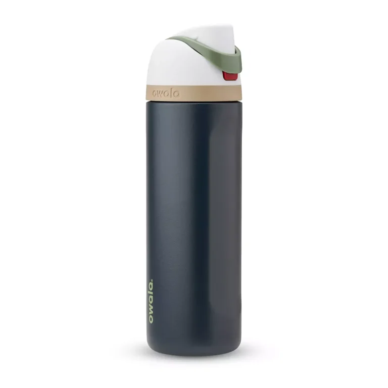 Owala 24oz FreeSip Stainless Steel Water Bottle, Navy
