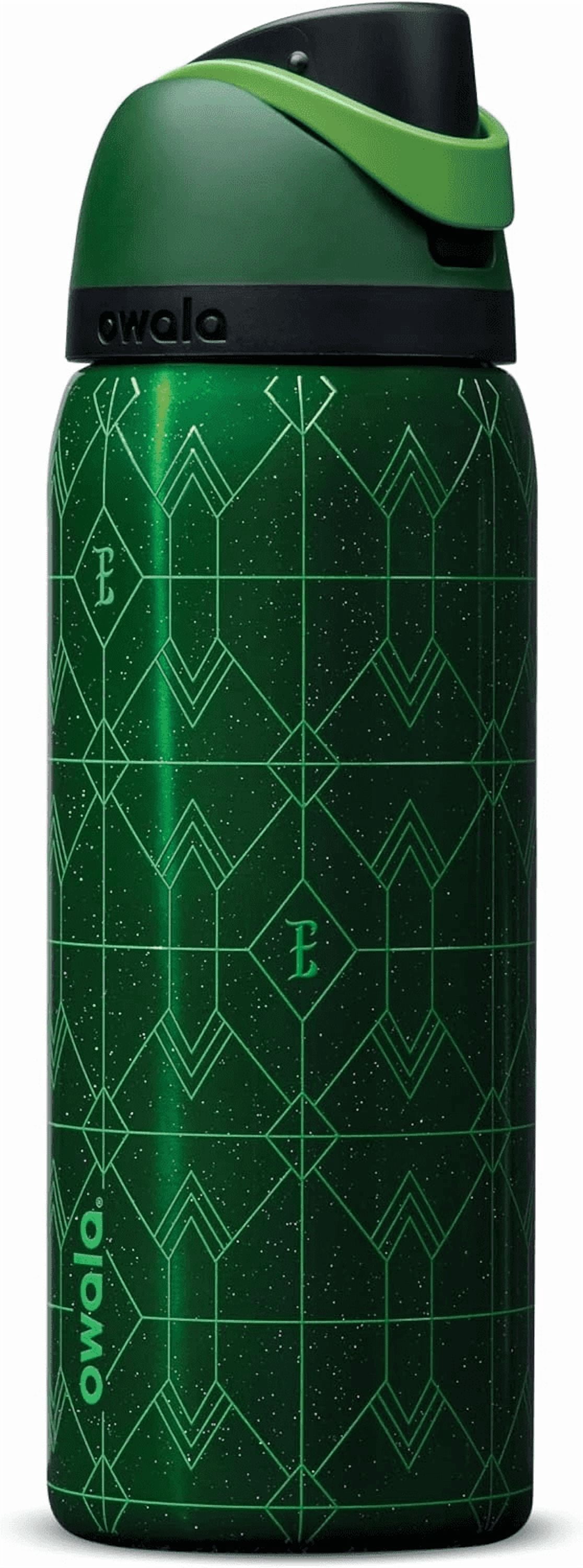 Owala  FreeSip Insulated Stainless Steel Water Bottle   Sports and Travel,  Water Bottle, 32 oz, Elphaba (Green)