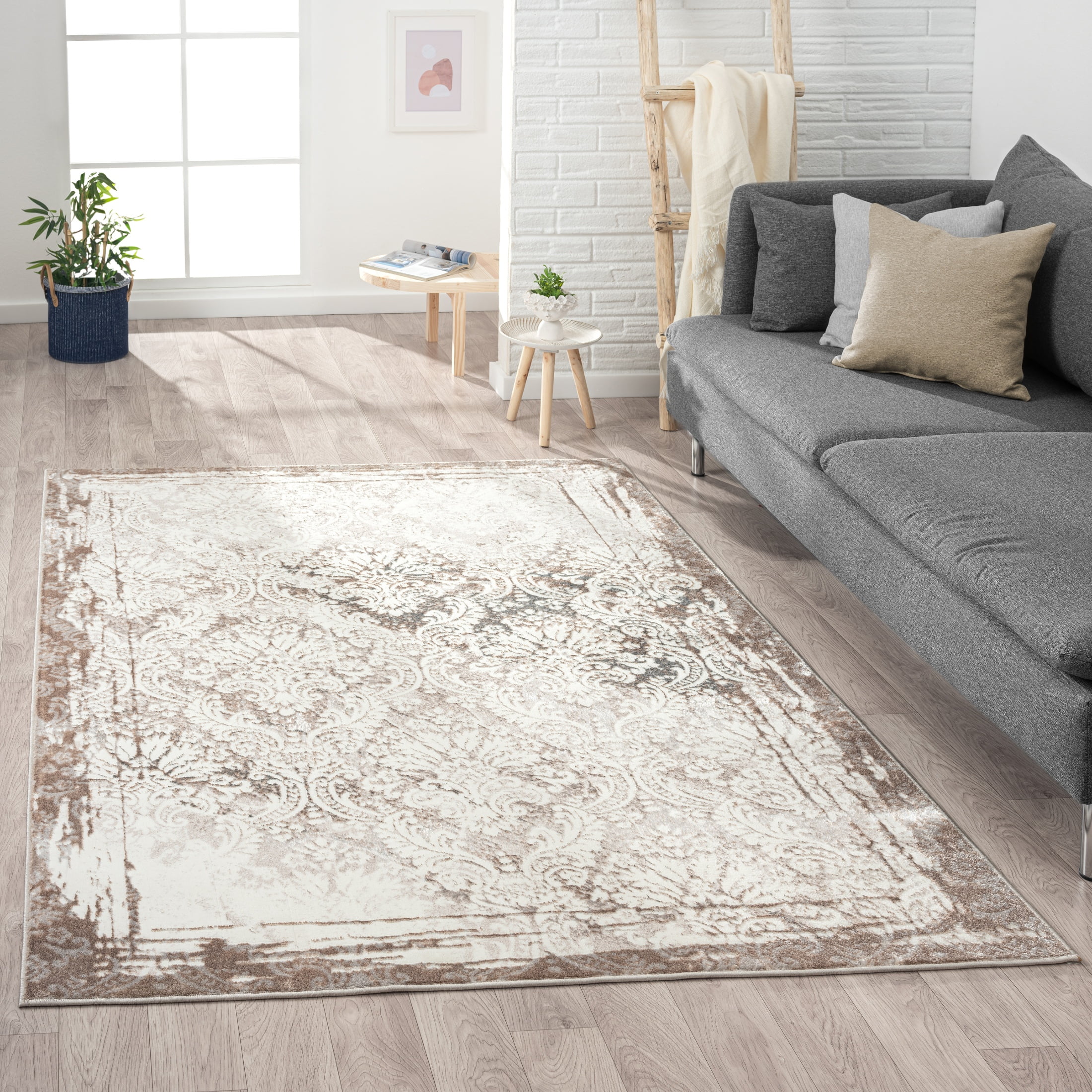 Harlow Hill Bethany 5' x 7' Taupe Trellis Durable Indoor Area Rug