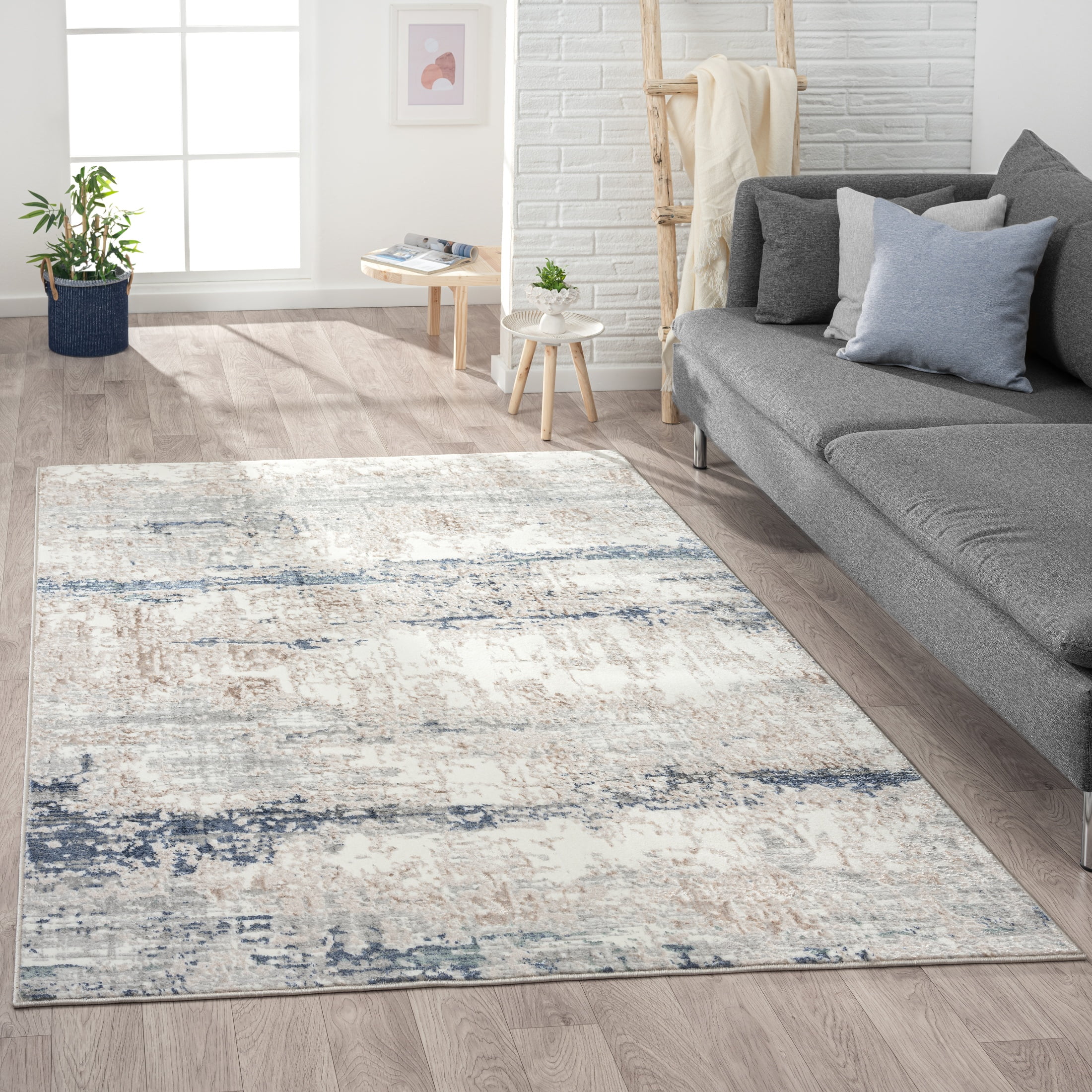 Gray and Beige Abstract Synthetic 5' x 7' Area Rug