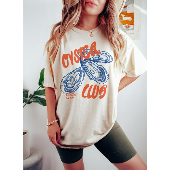 Oyster Shirt, Seafood Tshirt, Oyster Club Shirt, Foodie T Shirt, Food Shirt, Retro Summer Shirt, Coastal Aesthetic, Vintage Inspired, Beach
