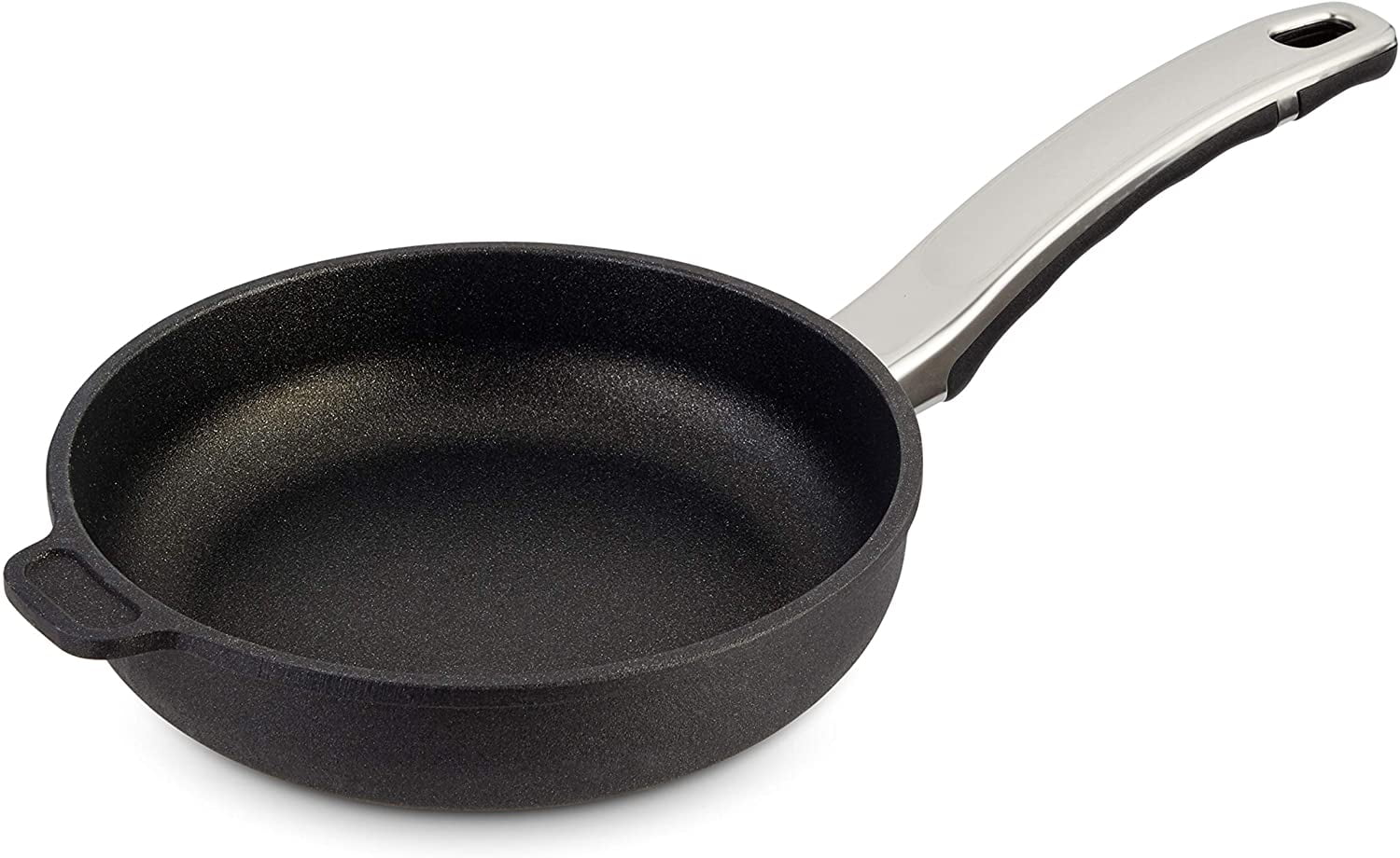 Is Nonstick Cookware Safe? Are There Better, Less Controversial  Alternatives?