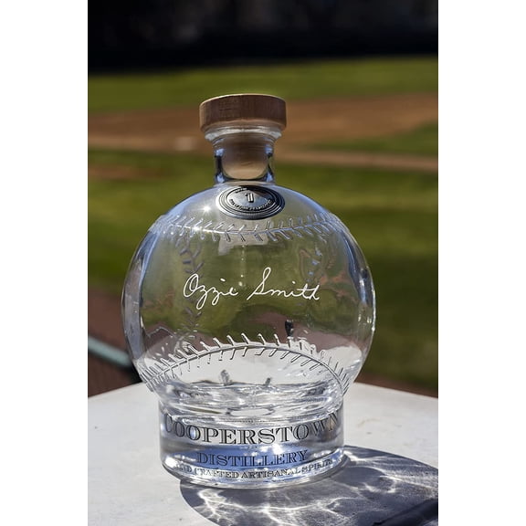 Ozzie Smith Hall of Fame Engraved Baseball Decanter | 750mL Luxury Glass Liquor Carafe with Ashwood Stopper