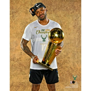Stephen Curry Golden State Warriors Fanatics Authentic Unsigned 2022 NBA  Finals Larry O'Brien Trophy Photograph