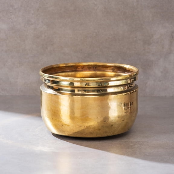 P-TAL Handcrafted Pure Brass Planter  Small (9 Inches) | Hammered Bottom Golden Finish | Corrosion-Resistant Decorative Flower Pot