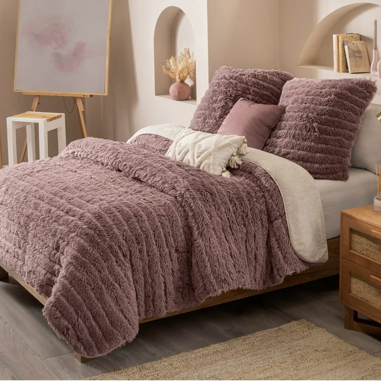 Vianney blankets outlet
