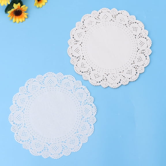 PAMINGONO 100Pcs Disposable Baking Paper Liner Oil Absorbing White Lace Hollow 26.7Inch Diameter Table Decor