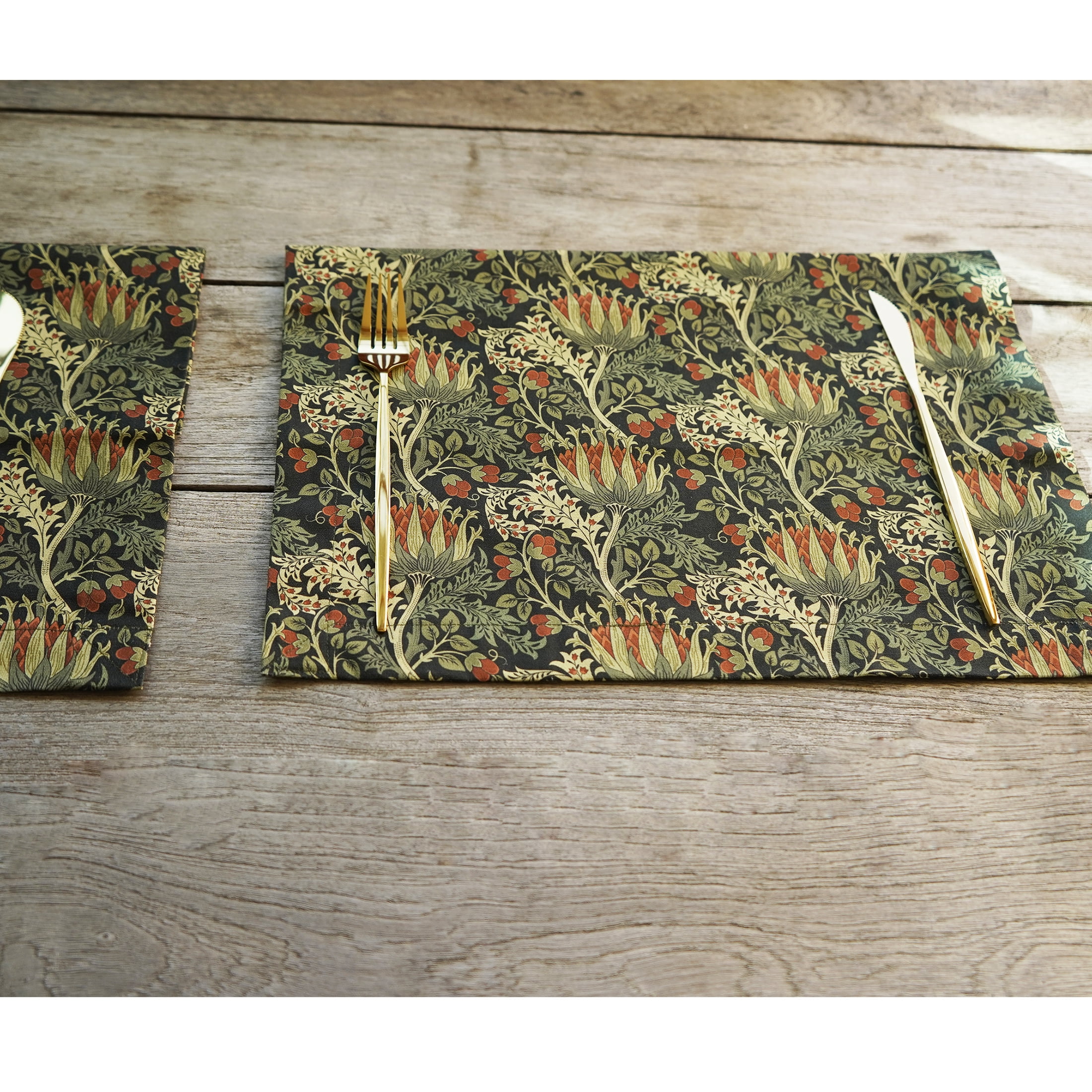 PATTERNLANDS Scottish Thistle Cotton Print Placemats - Set of 4, Floral Dining Table Décor, 14"x20"(L）